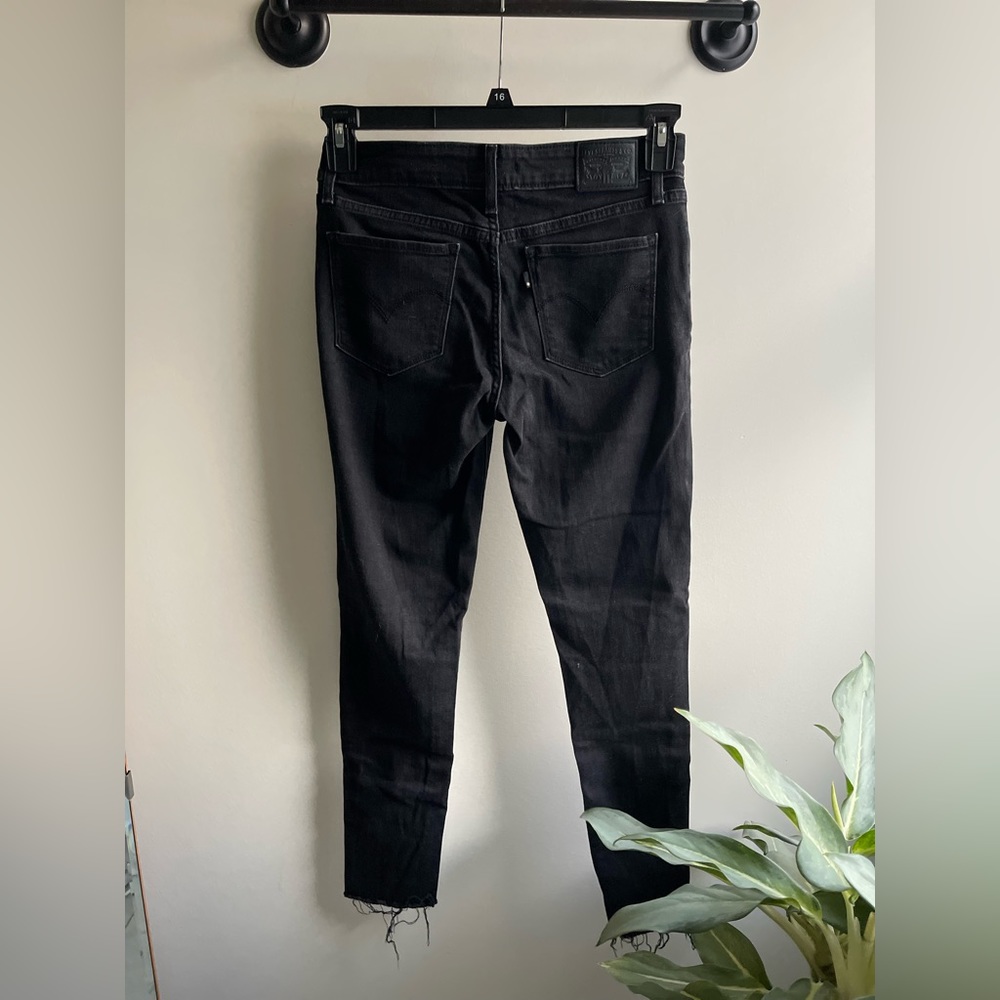 Levi’s - 711 Skinny denim jeans